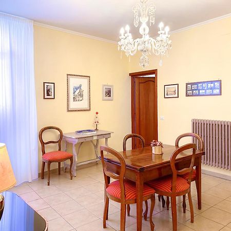 Appartamento Piazza Santa Maria Nuova Viterbo Luaran gambar