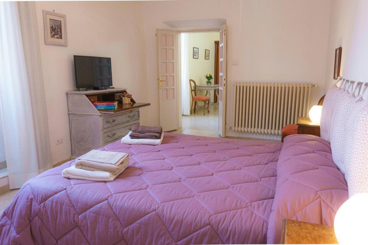 Appartamento Piazza Santa Maria Nuova Viterbo Luaran gambar