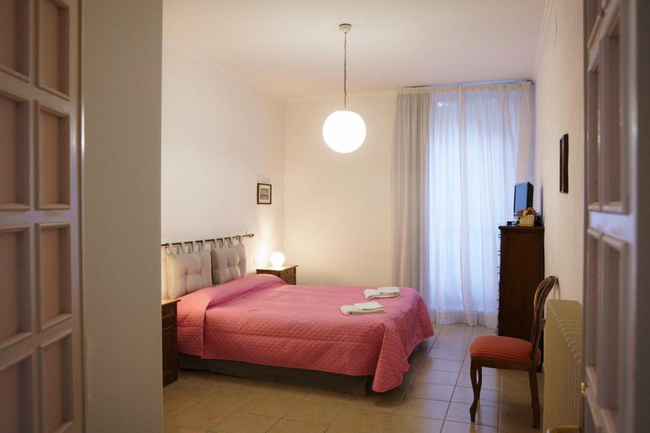 Appartamento Piazza Santa Maria Nuova Viterbo Luaran gambar
