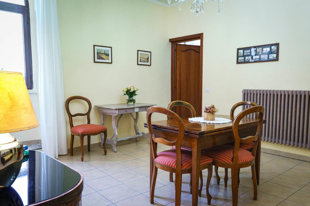 Appartamento Piazza Santa Maria Nuova Viterbo Luaran gambar
